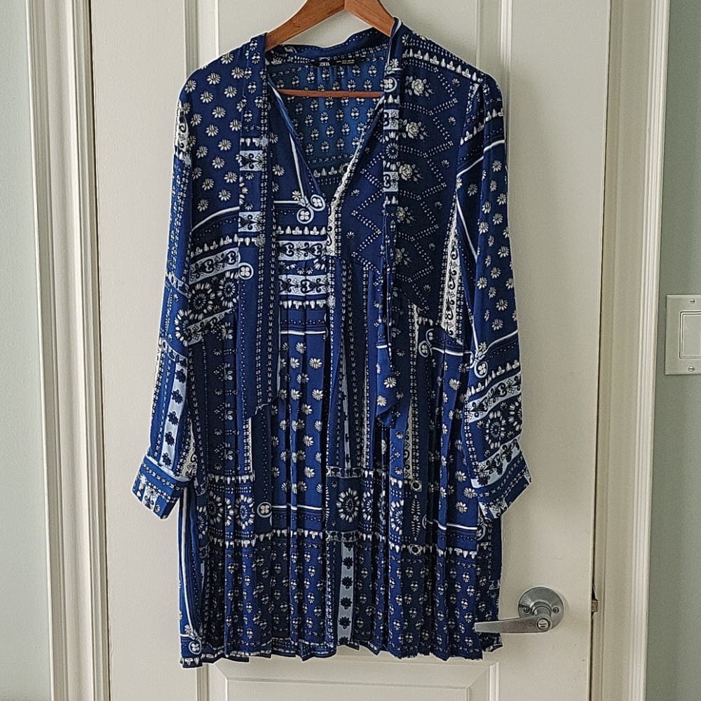 Zara beautiful dress size L